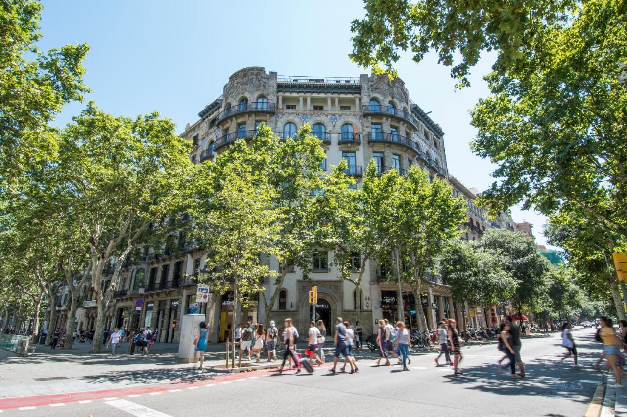 Safestay Barcelona Passeig De Gracia (Adults Only) Εξωτερικό φωτογραφία