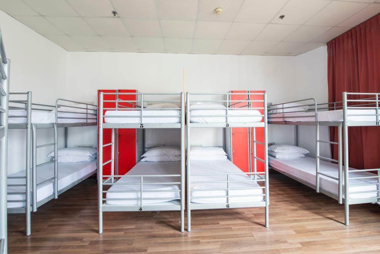 Safestay Barcelona Passeig De Gracia (Adults Only) Εξωτερικό φωτογραφία