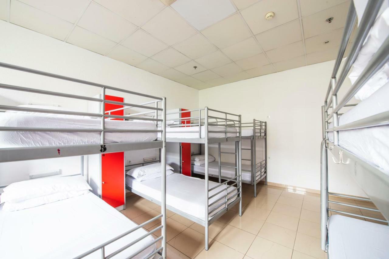 Safestay Barcelona Passeig De Gracia (Adults Only) Εξωτερικό φωτογραφία